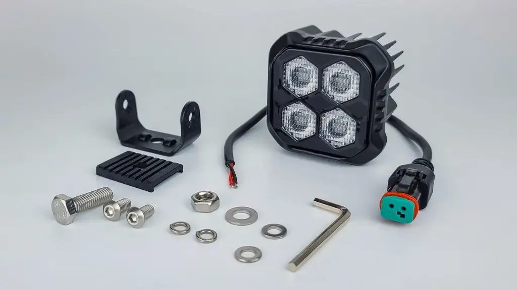 Фара додаткового світла DriveX WL SQ HF-11 DLX 2,8" FL 20W